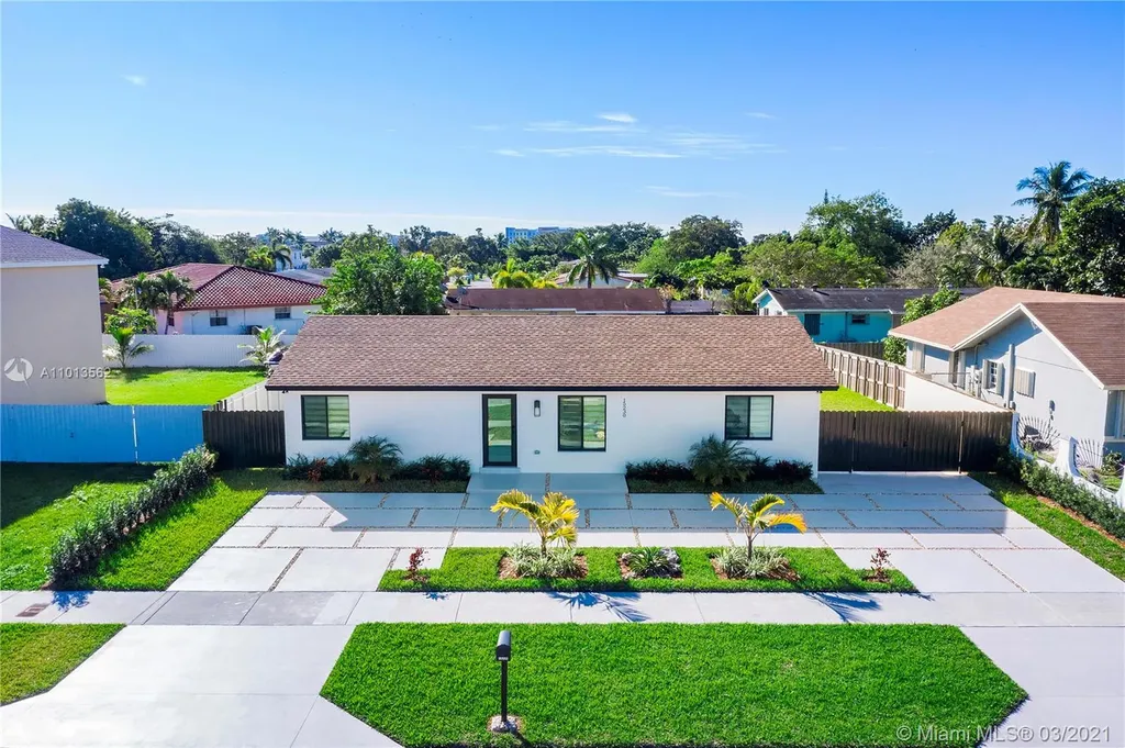 15230 SW 302nd Street Homestead FL 33033