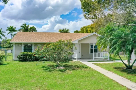 22658 SW 114th Place Miami FL 33170