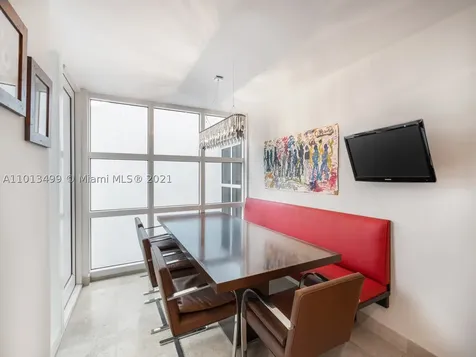 7125 E Lago Drive Coral Gables FL 33143