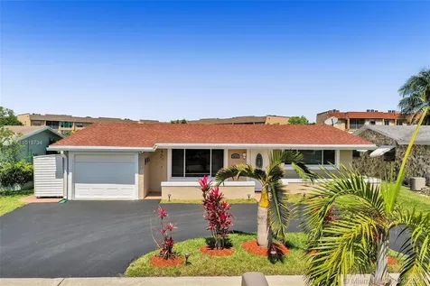 9331 NW 26th Place Sunrise FL 33322