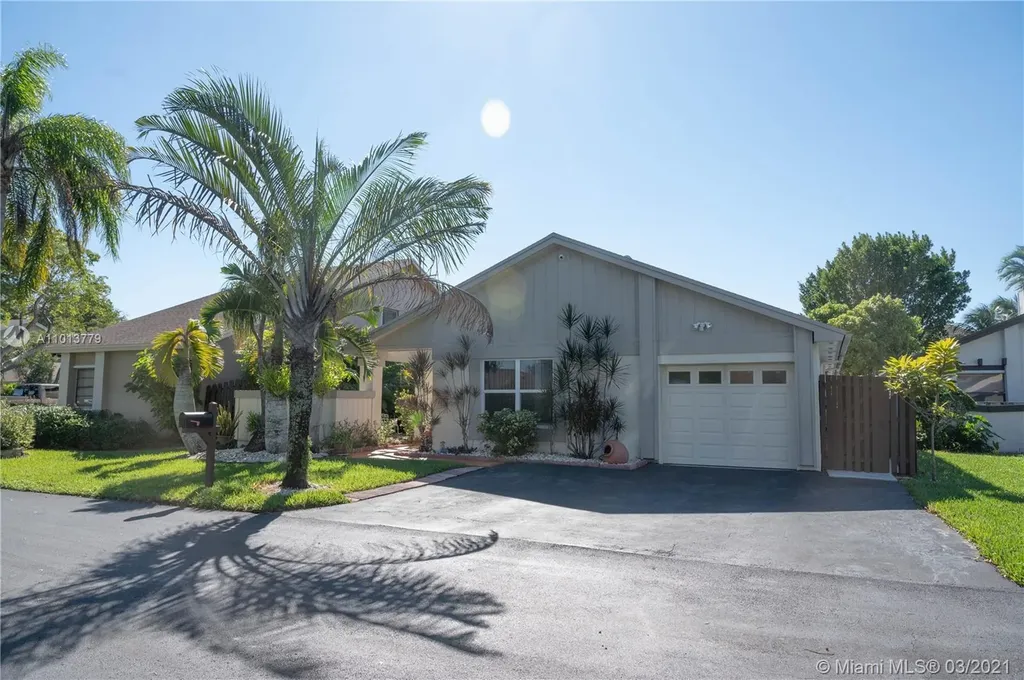 14826 SW 45th Lane Miami FL 33185
