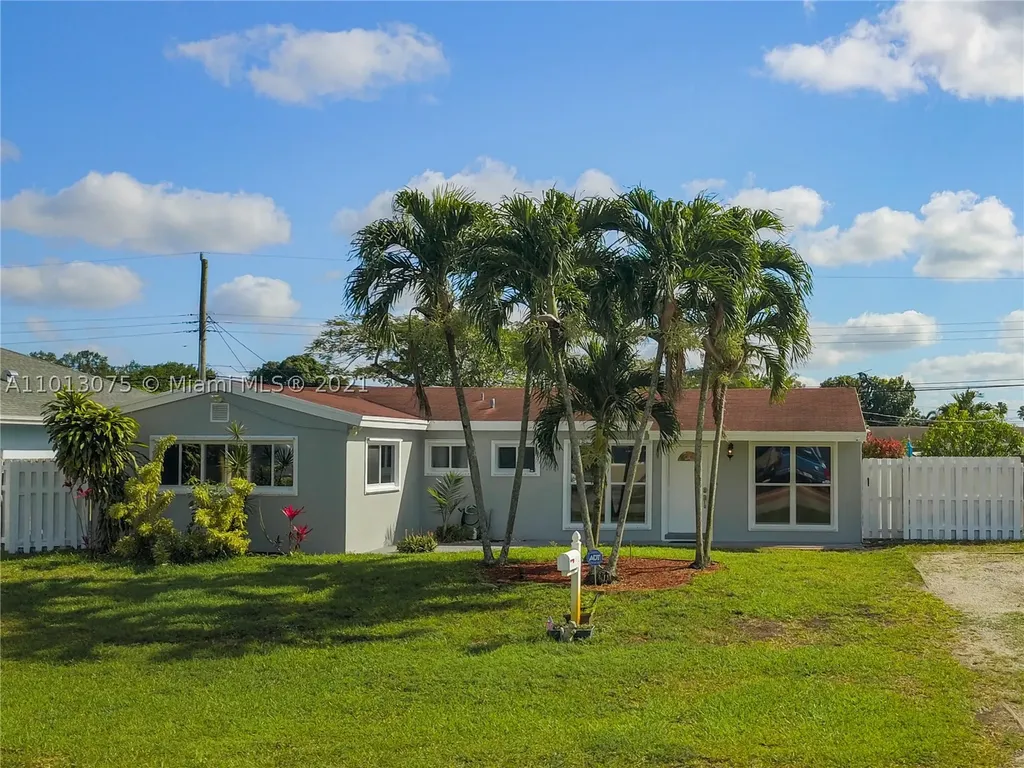 6960 Park Street Hollywood FL 33024