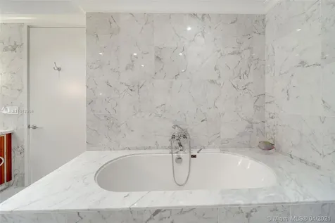 Sunny Isles Beach FL 33160