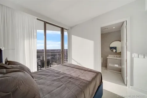 Sunny Isles Beach FL 33160
