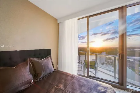 Sunny Isles Beach FL 33160