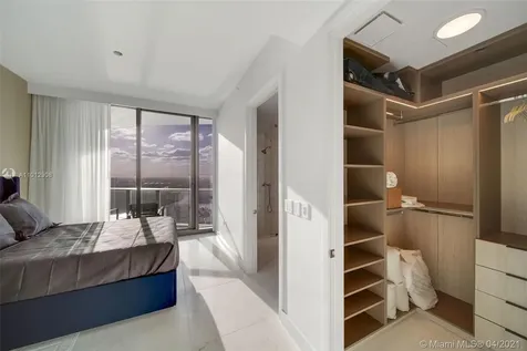 Sunny Isles Beach FL 33160