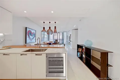 Sunny Isles Beach FL 33160