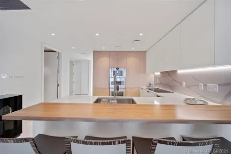 Sunny Isles Beach FL 33160