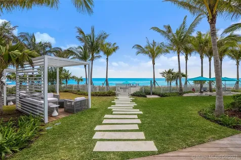 Sunny Isles Beach FL 33160