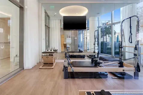 Sunny Isles Beach FL 33160