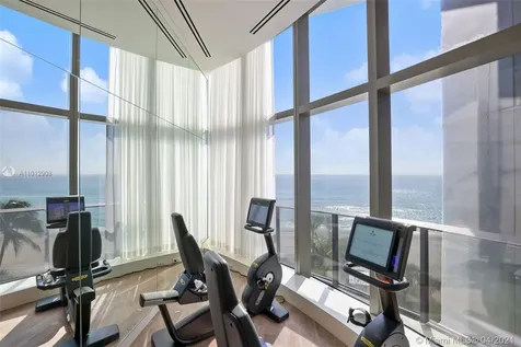Sunny Isles Beach FL 33160