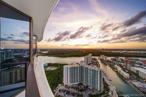 Sunny Isles Beach FL 33160