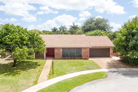 1130 SW 70th Terrace Plantation FL 33317