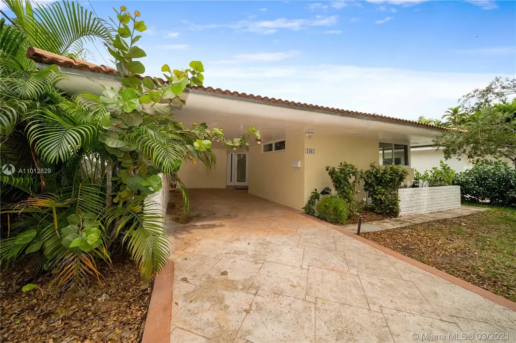 1567 Plasentia Avenue Coral Gables FL 33134
