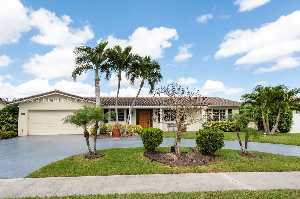 7111 SW 18th Street Plantation FL 33317