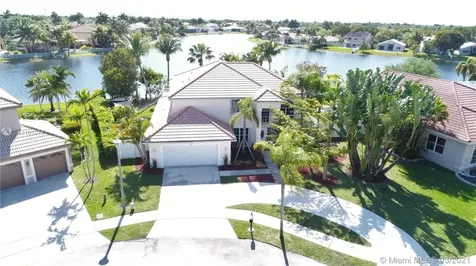 890 SW 174th Terrace Pembroke Pines FL 33029