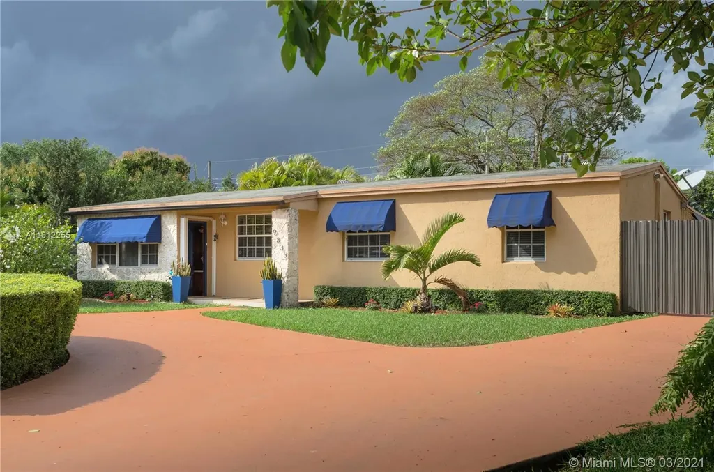 9835 SW 52nd Street Miami FL 33165