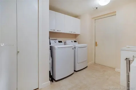 19955 NE 38th Court Aventura FL 33180
