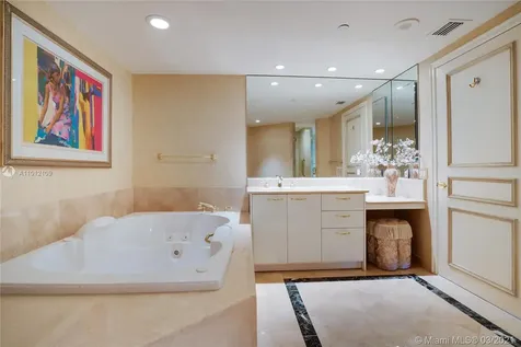 19955 NE 38th Court Aventura FL 33180