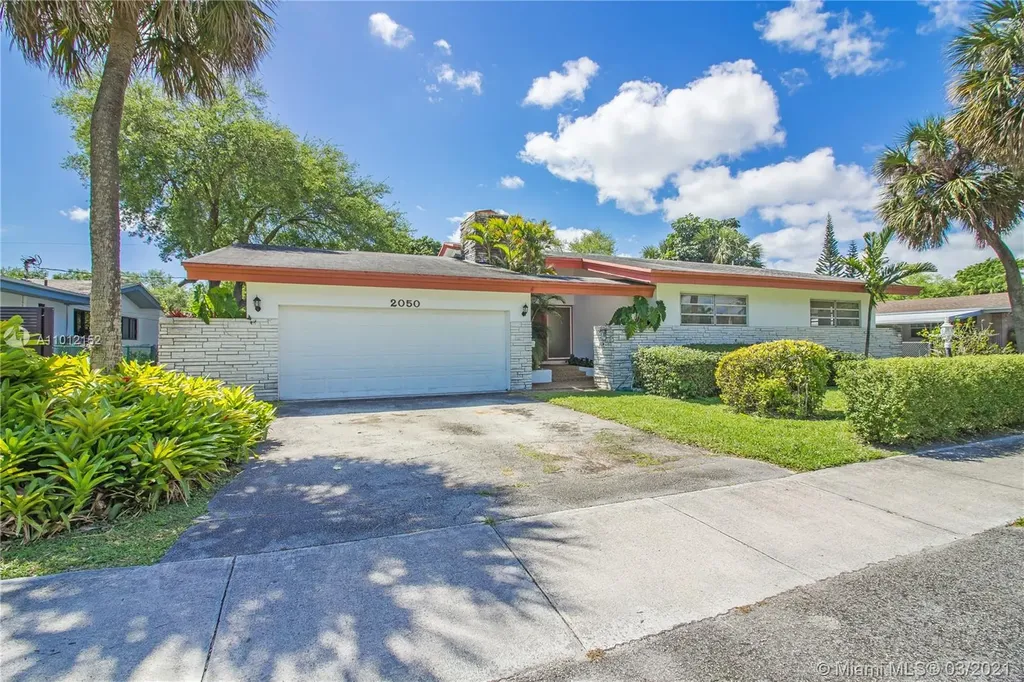 2050 NE 199th Street Miami FL 33179