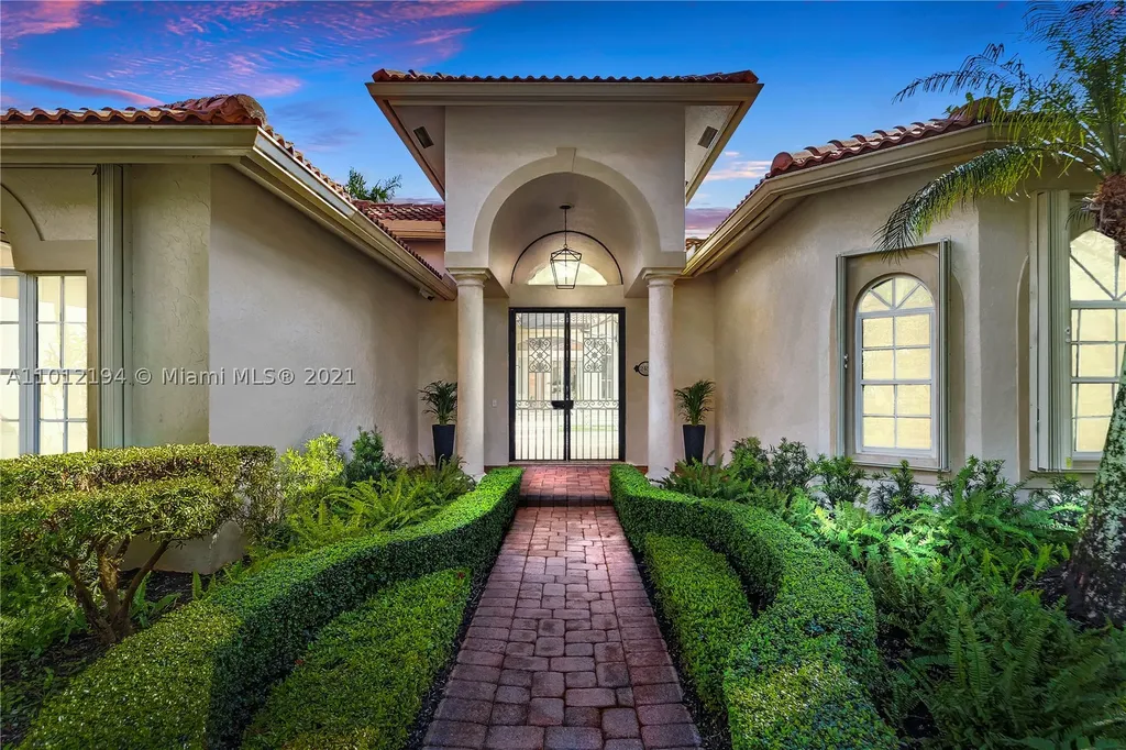 2452 Provence Court Weston FL 33327