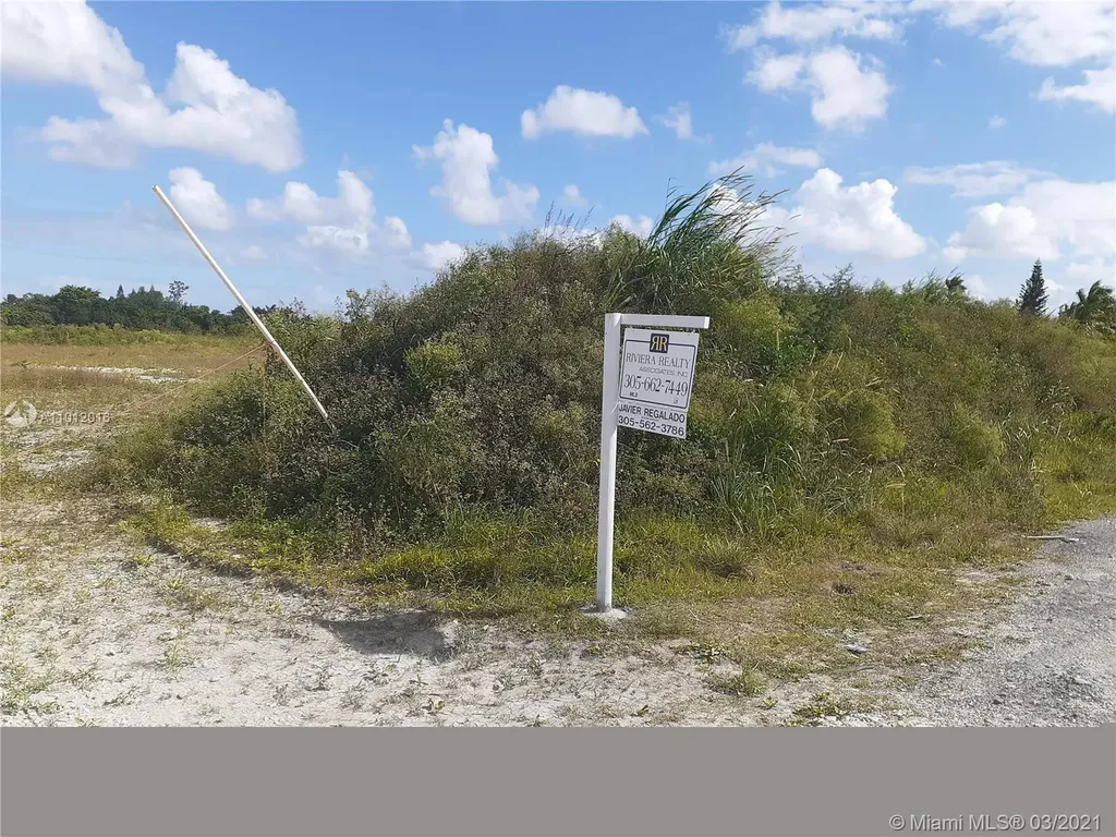 14400 SW 202nd Avenue Miami FL 33196