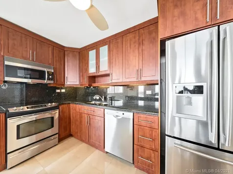 7135 Collins Avenue Miami Beach FL 33141