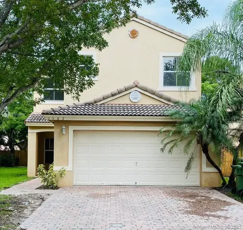 1567 SE 20th Terrace Homestead FL 33035