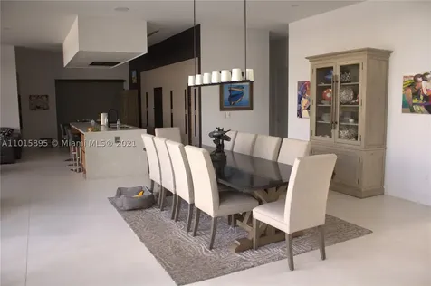 16417 NE 31st Avenue North Miami Beach FL 33160