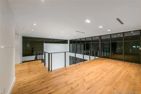 16417 NE 31st Avenue North Miami Beach FL 33160
