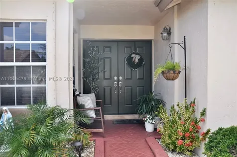 901 SW 150th Avenue Sunrise FL 33326