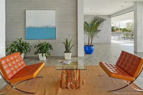 800 West Avenue Miami Beach FL 33139