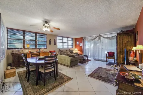 800 West Avenue Miami Beach FL 33139