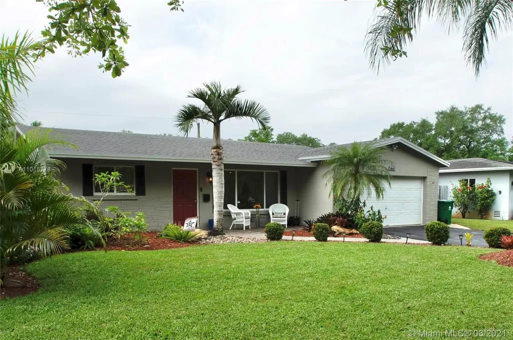 9040 SW 52nd Street Cooper City FL 33328