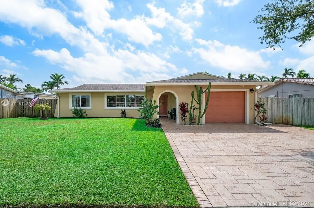 11140 NW 19th Street Pembroke Pines FL 33026