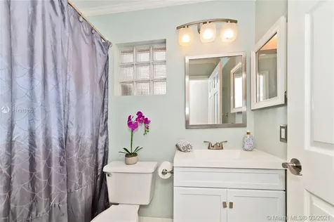 1480 Seabay Road Weston FL 33326