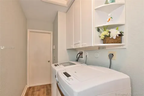 1480 Seabay Road Weston FL 33326
