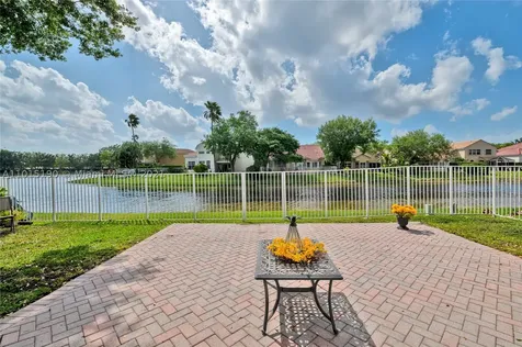 1480 Seabay Road Weston FL 33326