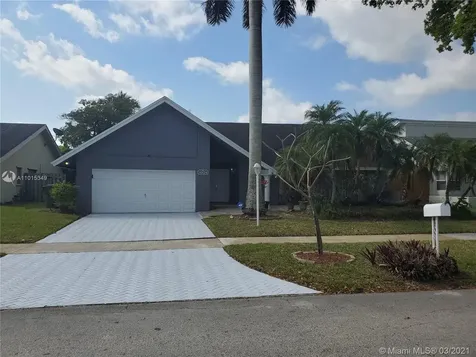 10124 NW 21st Street Pembroke Pines FL 33026