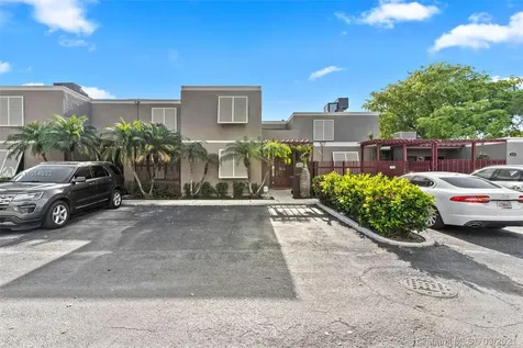 1170 Windward Drive Pembroke Pines FL 33026