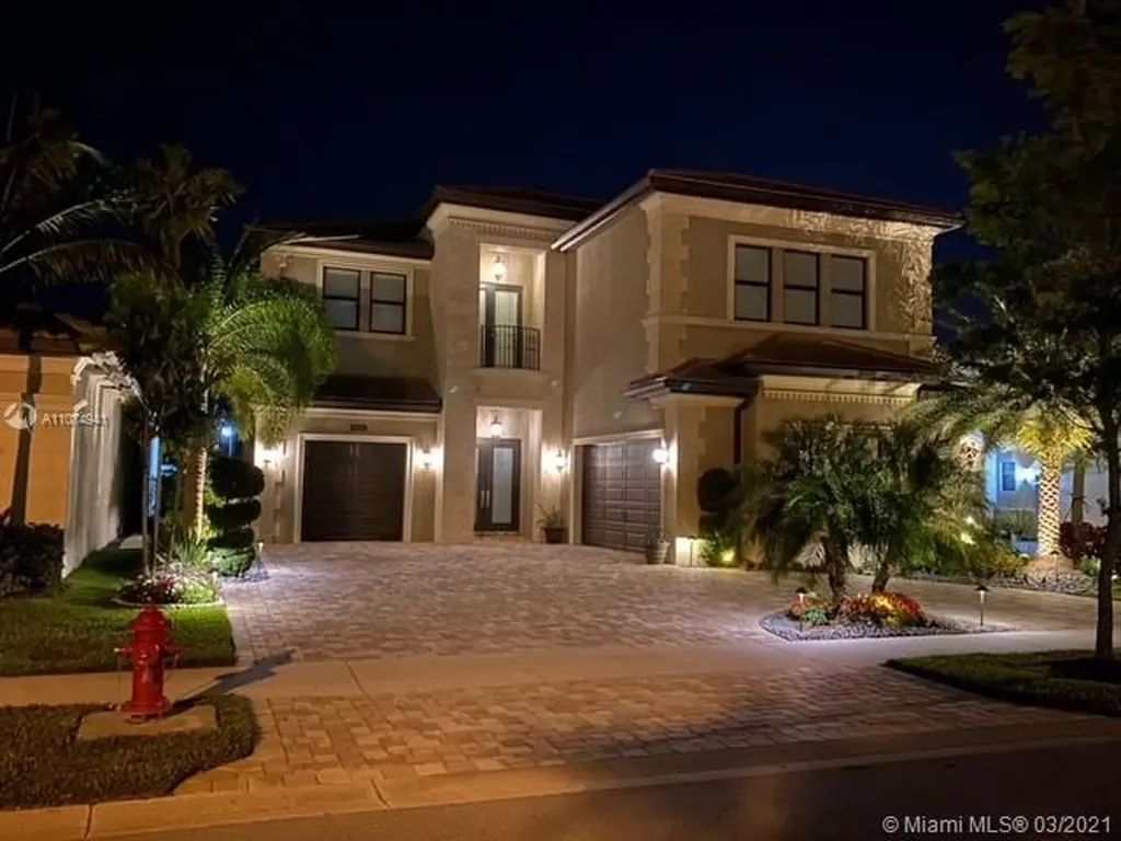 9765 Vitrail Lane Delray Beach FL 33446