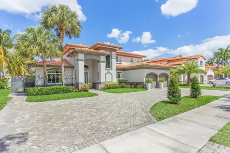 8021 NW 159th Terrace Miami Lakes FL 33016
