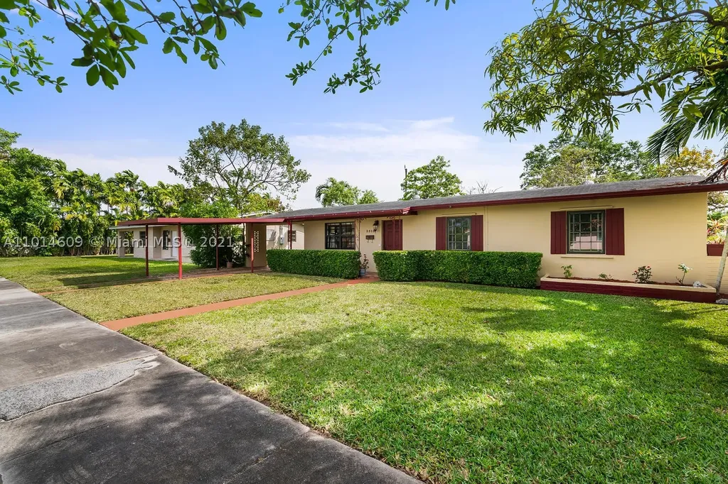 3515 SW 106th Avenue Miami FL 33165