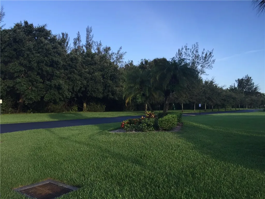 10021 SW 112th Street Miami FL 33176