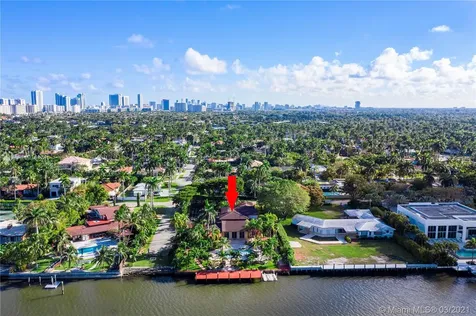 1100 S Northlake Drive Hollywood FL 33019