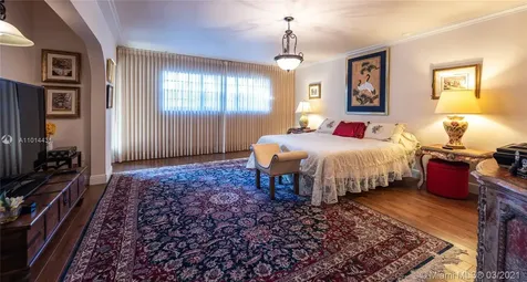 1100 S Northlake Drive Hollywood FL 33019