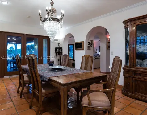 1100 S Northlake Drive Hollywood FL 33019