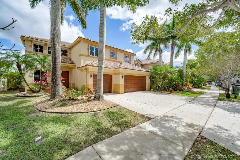 1122 Lavender Circle Weston FL 33327