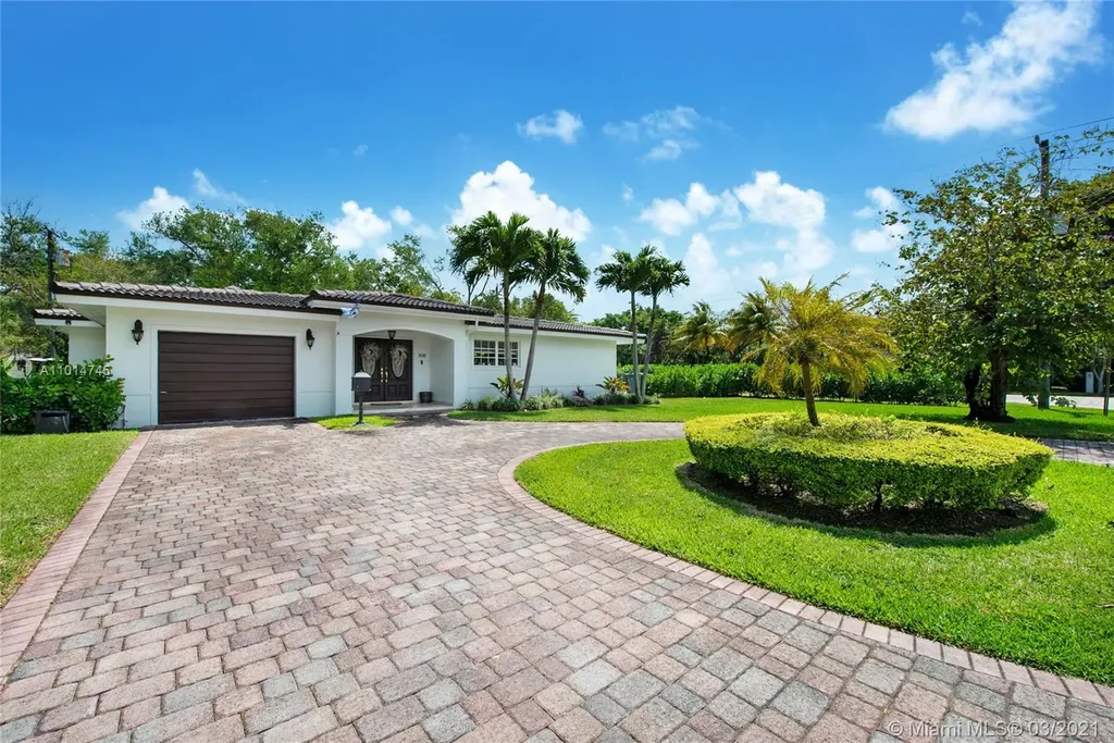 7941 SW 57th Court South Miami FL 33143