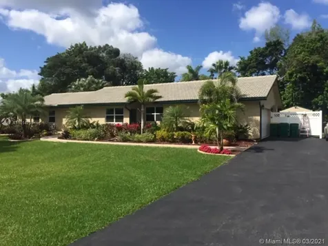 841 NW 116th Avenue Plantation FL 33325